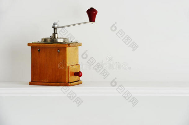 酿酒的手咖啡豆研磨机