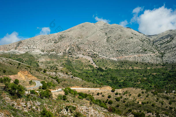 希腊,克利特岛,看法向指已提到的人绿色的小山和灰色的向<strong>ps</strong>