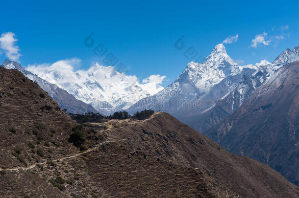 喜马拉雅山风景从纳奇街市看法点,永远