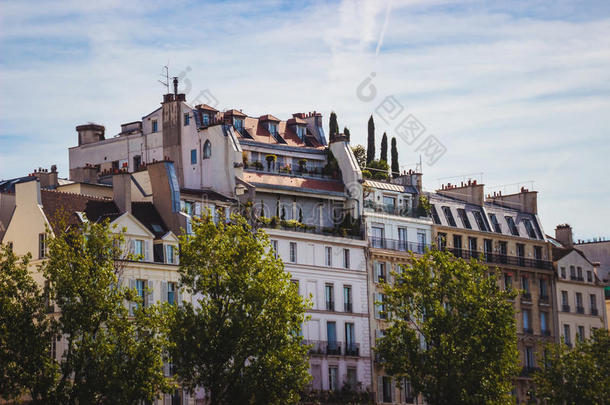 传统的法国的建筑学.房屋采用巴黎.巴黎ian布里迪