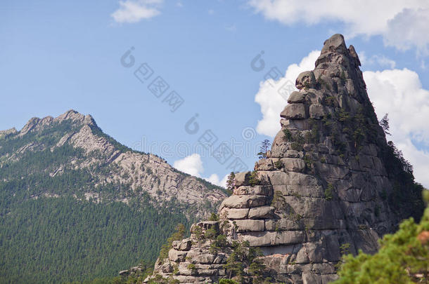 关-在上面照片关于石头山向湖博罗沃伊