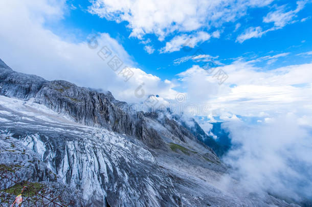 玉龙雪山