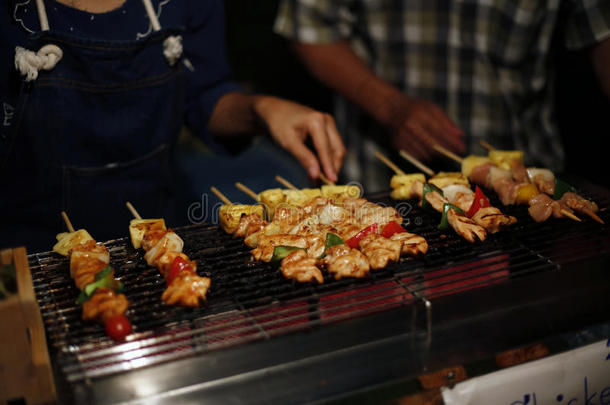 准备的ThaiAirwaysInternational泰航国际热的串肉扦加香烤肉