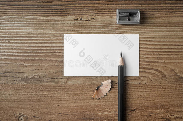 商业卡片,铅笔和卷笔刀