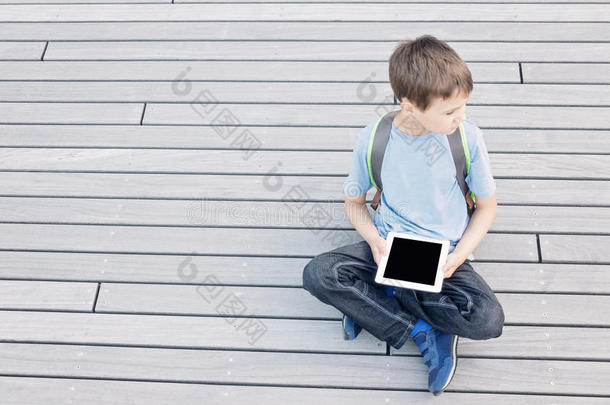 小孩和碑计算机.学校,教育,科技,空闲时间
