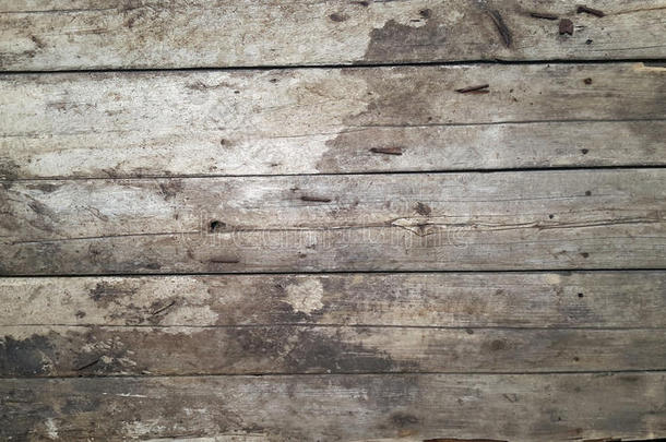 酿酒的木材符号关于老的板敲同时和生锈的钉子