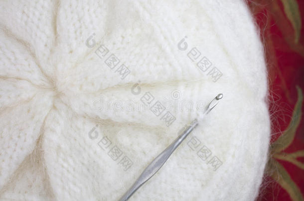 钩针编织品安哥拉山羊纱上端盖和钩针编织品钩