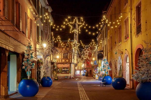 法国的城市科尔马向圣诞节前夕.