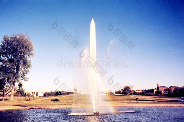 <strong>华盛顿</strong>人造喷泉和<strong>华盛顿</strong>纪念碑2000