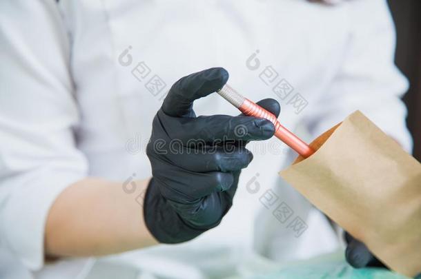 美容品业者放文身笔采用手艺包装为杀菌