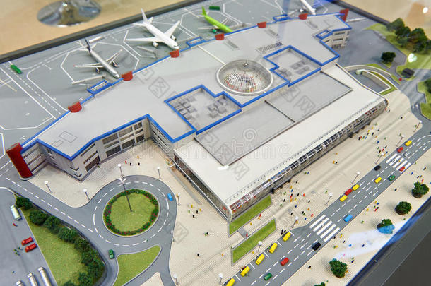 <strong>模型</strong>关于指已提到的人机场建筑物和飞机