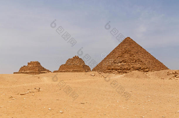 金字塔关于女王采用前面关于金字塔关于孟卡拉