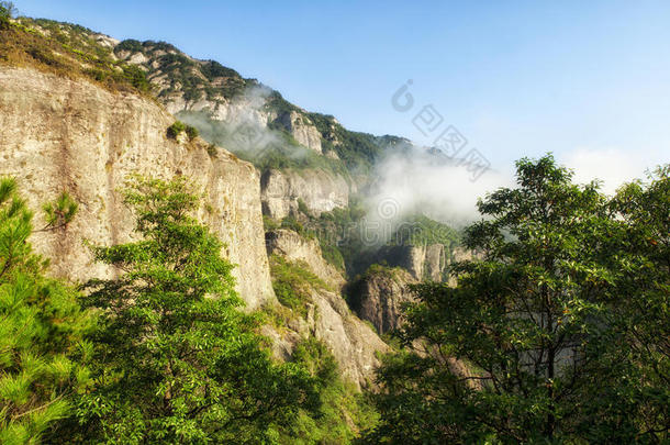 雁荡山<strong>中国风</strong>景