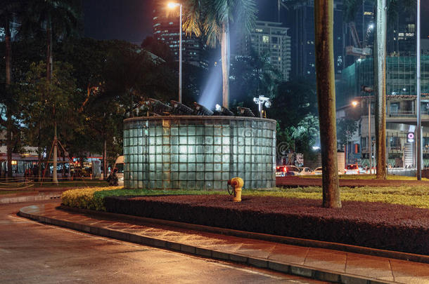 玻璃光控制房间关于孪生儿之一塔在夜采用吉隆坡吉隆坡