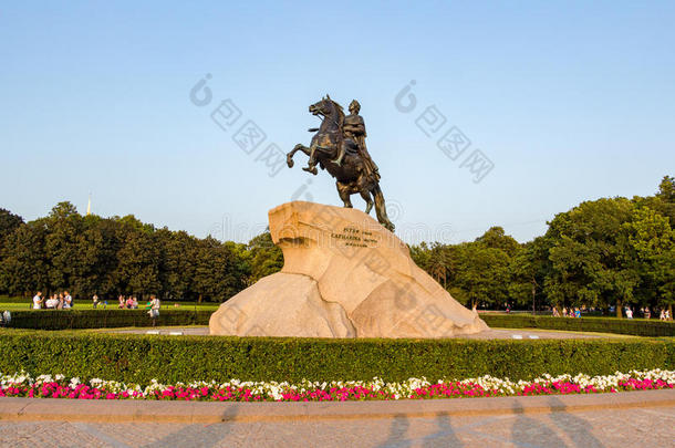 骑马的纪念碑关于指已提到的人俄国的<strong>皇帝</strong>渐渐枯竭我