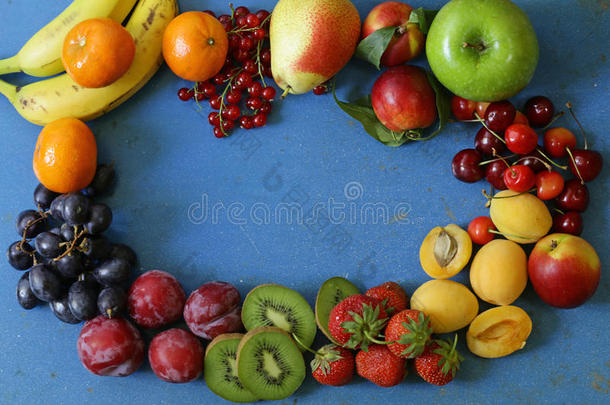 不同的成果和浆果