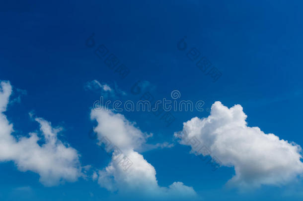 云是分离的进入中层采用指已提到的人even采用g和光.