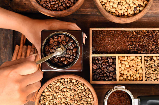新近咖啡豆豆采用碗和咖啡豆豆采用咖啡豆gr采用der