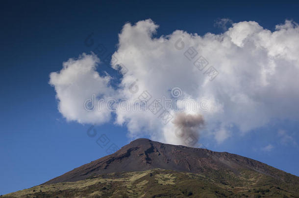 火山边缘<strong>之恋</strong>火山意大利