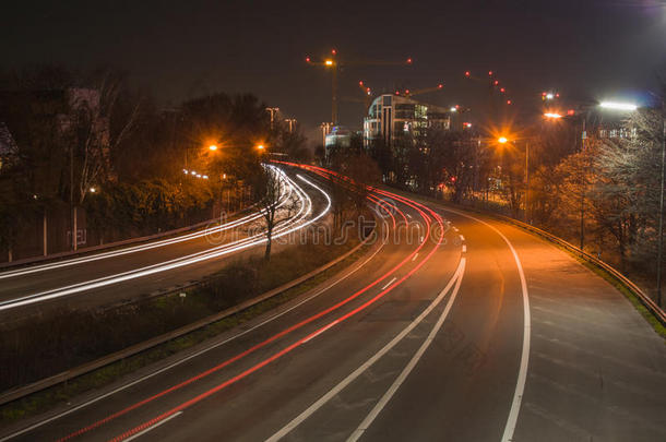 高速公路在夜