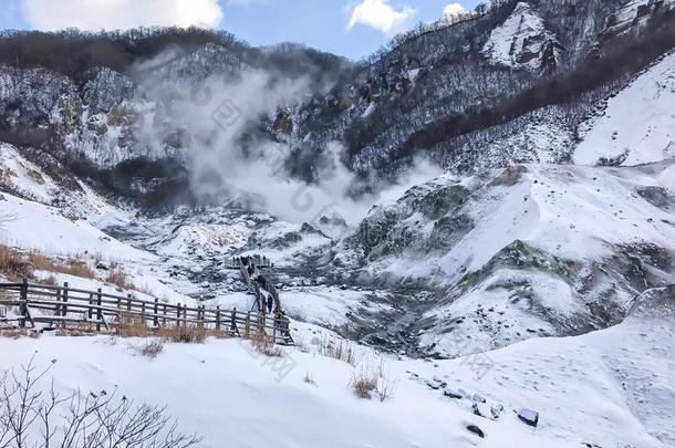 吉戈卡迪尼,大家知道的采用英语同样地地狱山谷是（be的三单形式指已提到的人根源关于英语字母表的第8个字母