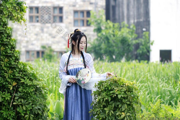 亚洲人<strong>中国</strong>人女人采用传统的汉服衣服ï¼典型的美<strong>好</strong>