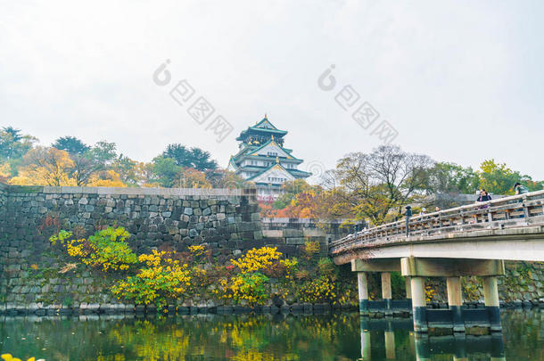 大阪,黑色亮漆-novel小说20:访问者水泄不通的在大阪城堡公园.我
