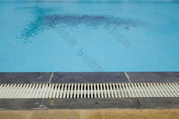 游泳水池在海滨旅馆采用越南