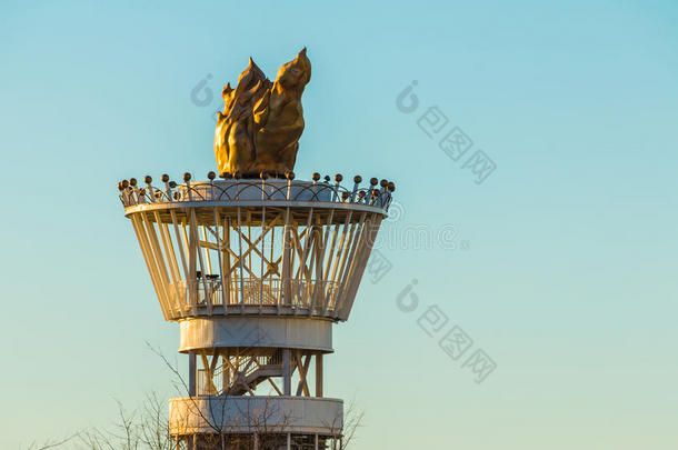 亚特兰大奥林匹斯山的火把塔向指已提到的人背景关于天