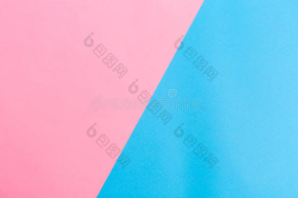 分裂空白的粉红色的和蓝色充满<strong>生</strong>机的背景