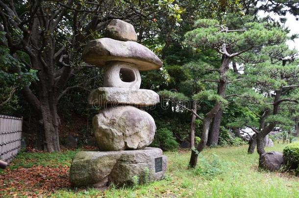 日本人ã石头灯笼关于传统的照明设备