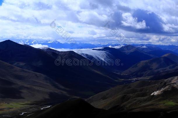 风景关于登上贡嘎