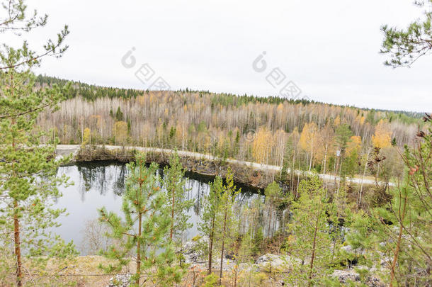 湖采用森林在SaoTomePrincipe圣多美和普林西比彼得堡