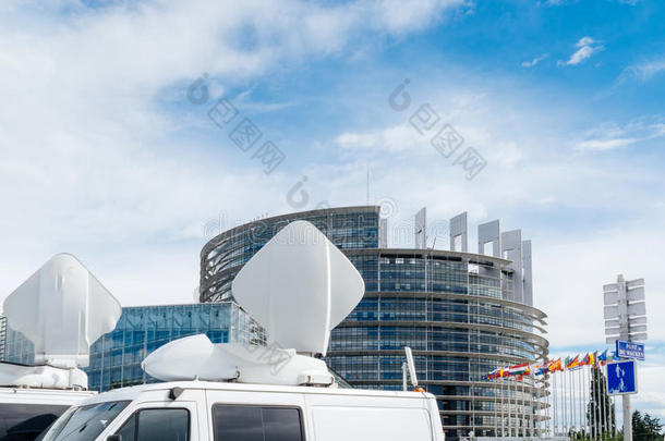 媒体television电视机货车先锋停泊的采用前面关于议会欧洲的布里迪