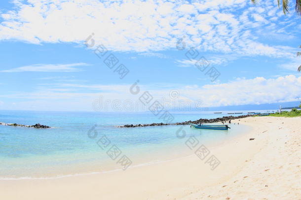 贬低海滩马诺夸里巴布亚岛