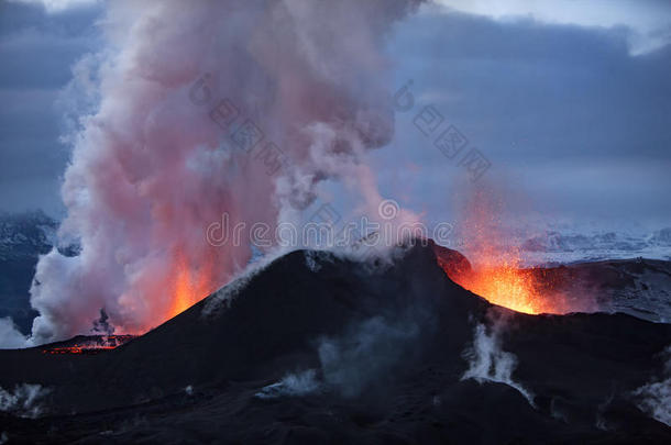 火山喷发