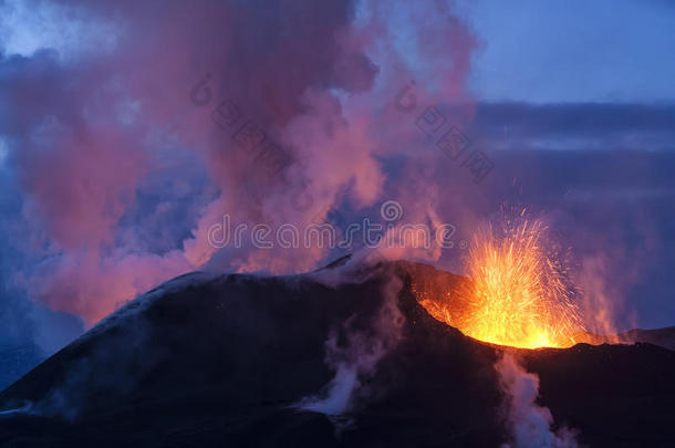 火山喷发