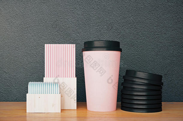 粉红色的咖啡豆杯子和别的<strong>物料</strong>项目