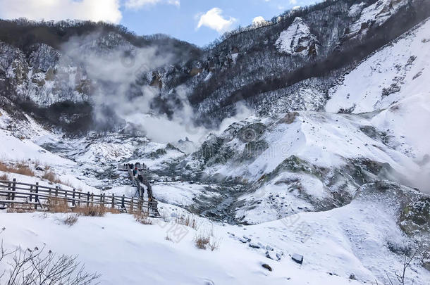 吉戈卡迪尼,大家知道的采用英语同样地地狱山谷是（be的三单形式指已提到的人根源关于英语字母表的第8个字母