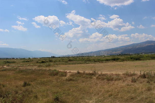 一夏风景从保加利亚,在之间贝拉西察和奥格拉日德·奥格拉日德