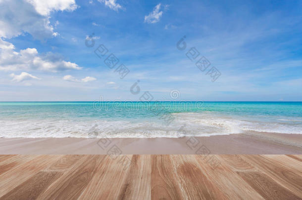 木材地面向热带的海滩风景背景.