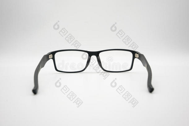 一黑的塑料制品眼睛-穿着或眼睛-眼镜向白色的背景