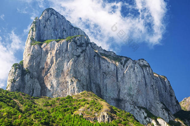 观世音山峰雁荡山中国