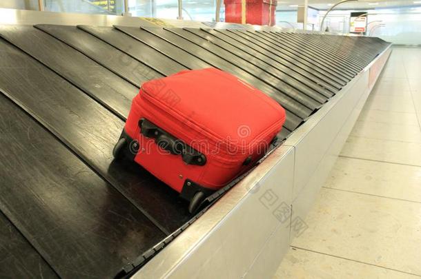 行李声称手提箱行李convayor公司腰带在机场到达