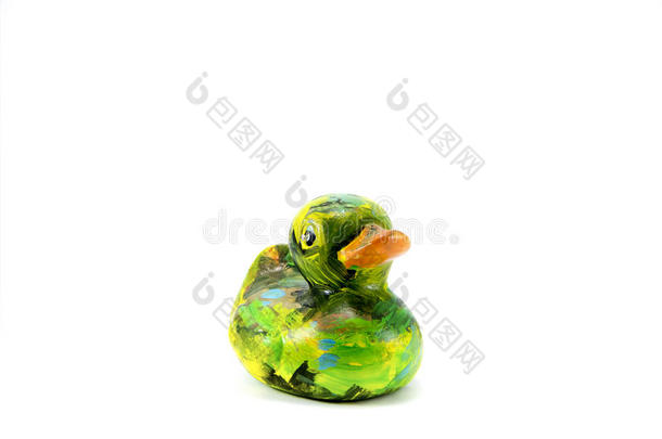 橡胶鸭子隔离的,描画的在旁边不同的富有色彩的丙烯酸塑料痛苦