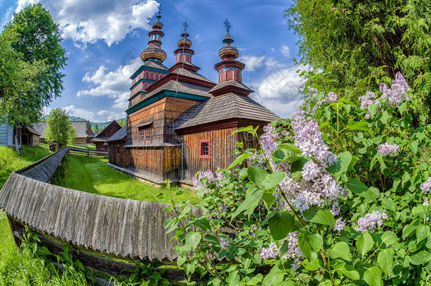 木制的教堂采用<strong>博物馆</strong>米库拉索瓦采用<strong>博物馆</strong>,斯洛伐克