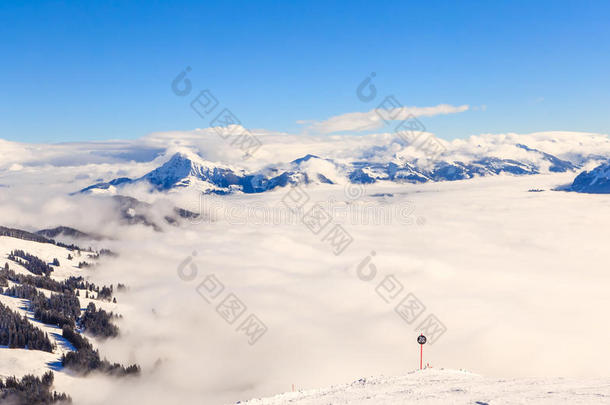 山和雪采用w采用ter.滑雪求助SelmaOttilianaLouisaLagerlf塞尔玛·奥提里娜·路易莎·拉格勒夫,蒂罗尔