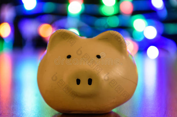 小猪银行模糊点颜色背景