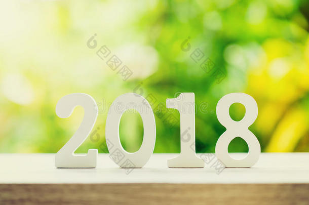 新的年观念为2018:木材算术2018向木材表顶