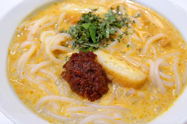 新加坡人中国咖喱米粉汤面